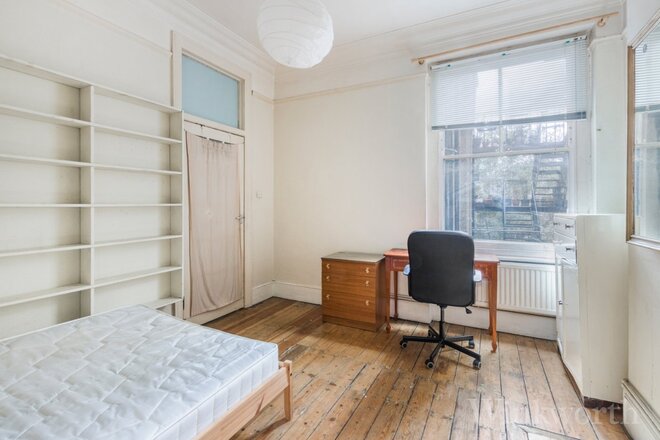 Fairlawn Mansions, London, SE14