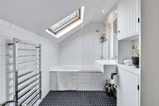 Mansfield Road, London, NW3