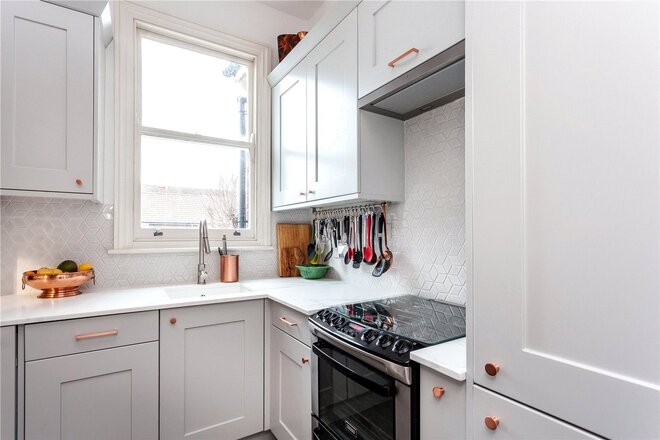 Stapleton Hall Road, London, N4