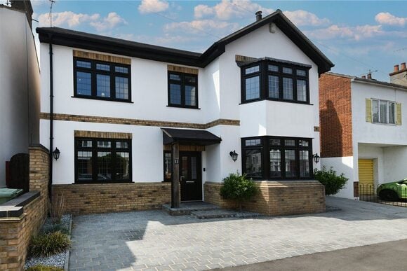 Cliffsea Grove, Essex, SS9