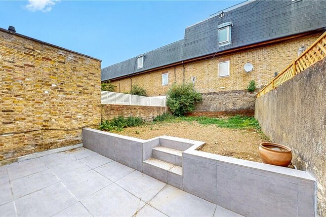 Falkland Road, London, NW5