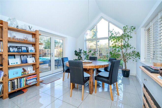 Hunters Court, Sleaford, NG34