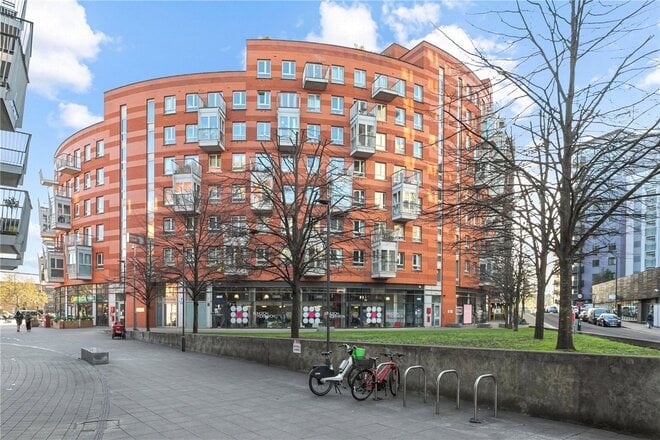 Buckler Court, London, N7