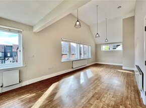 London End, Beaconsfield, HP9