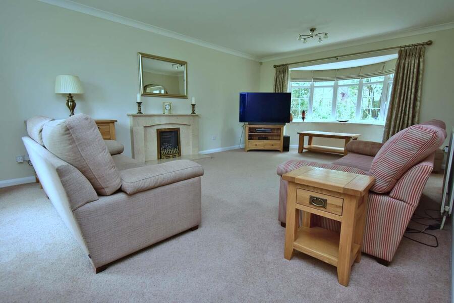 A LOUNGE 2A.jpg