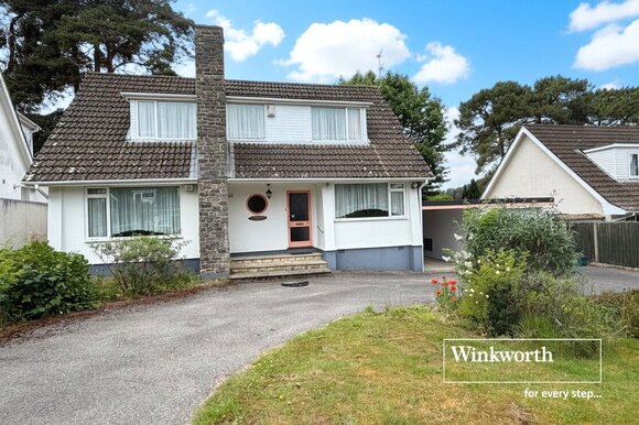 Robins Wood Drive, Dorset, BH22