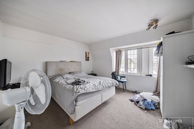 London Road, Ascot, SL5
