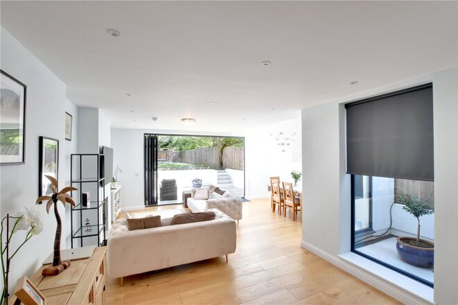 Lee Road, Blackheath, SE3