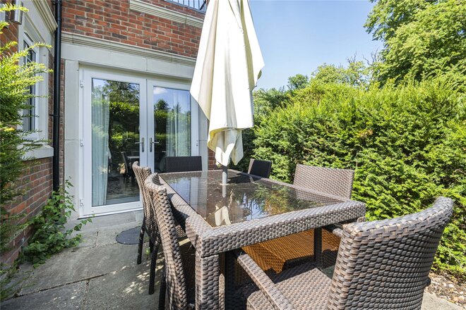 Coombehurst Close, Hadley Wood, EN4