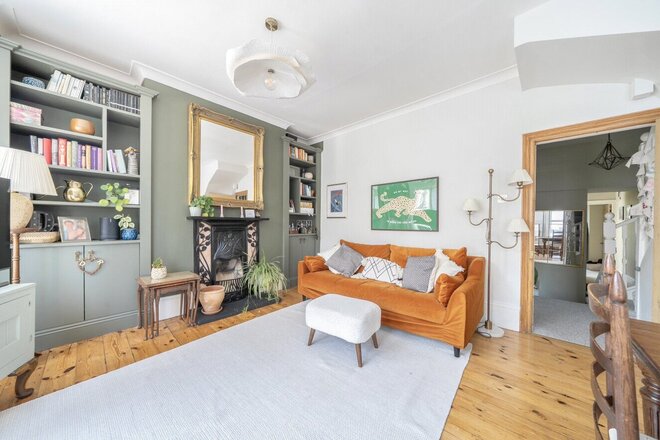 Ommaney Road, London, SE14