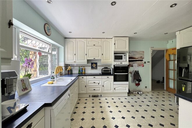 Chiltern Hill, Gerrards Cross, SL9