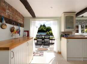 The Lees, Ashford, TN25