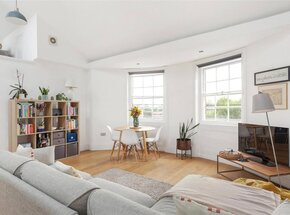Kennington Park Road, London, SE11