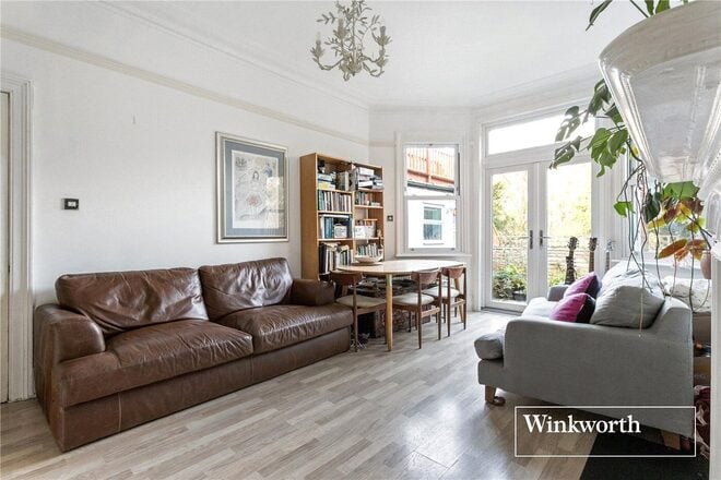 Dukes Avenue, Barnet, N3