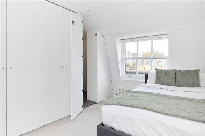 Kennington Road, UK, SE11