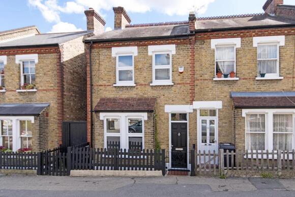 Tivoli Road, London, SE27