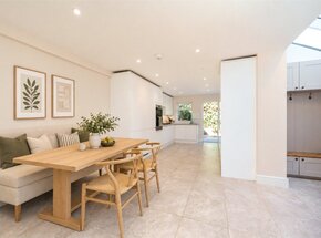 Roskell Road, London, SW15