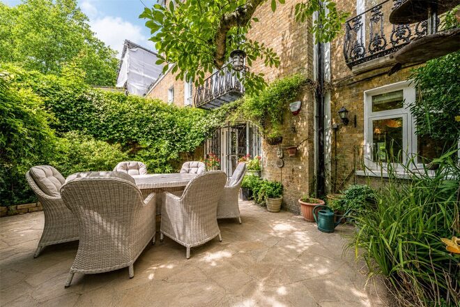 Marlborough Place, St John's Wood, NW8