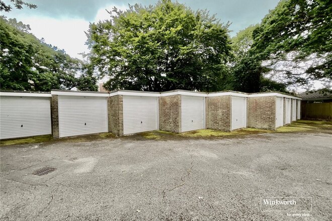 Beacon Drive, Dorset, BH23