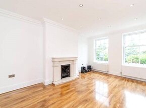 Redington Gardens, London, NW3