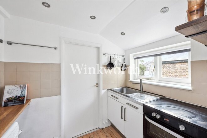 Grove Park Road, London, N15