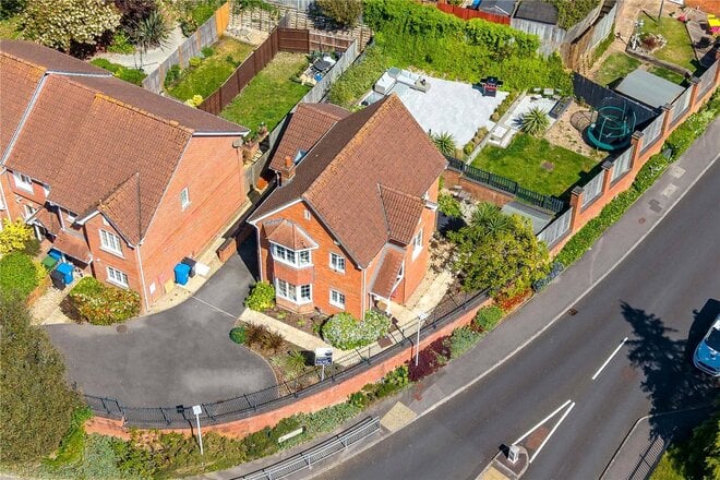 Winston Avenue, Poole, BH12