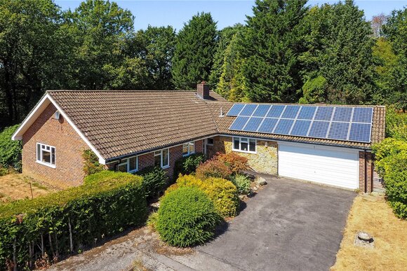 Forest Corner, Hampshire, GU33