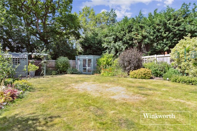 Claremont Park, Finchley, N3