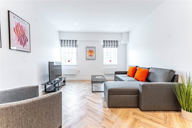 Wellington House, Reading, RG1