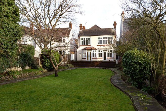 Chalkwell Avenue, Essex, SS0