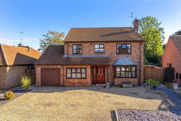 Colton Close, Peterborough, PE6