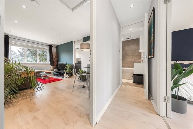 Wilkinson Way, Chiswick, W4