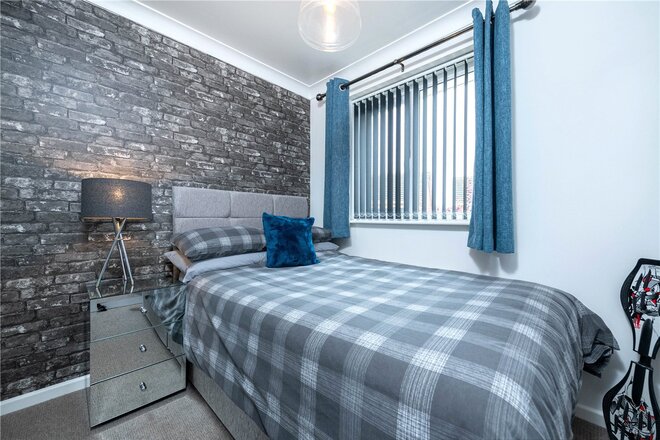 Chatsworth Close, Peterborough, PE6