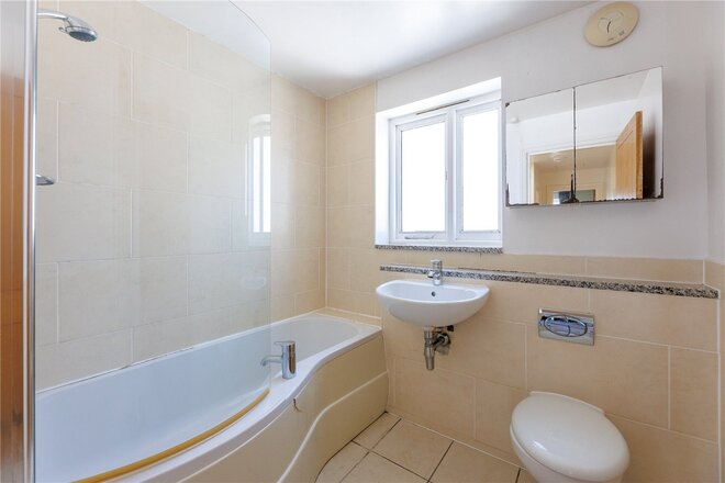 Worton Road, Isleworth, TW7