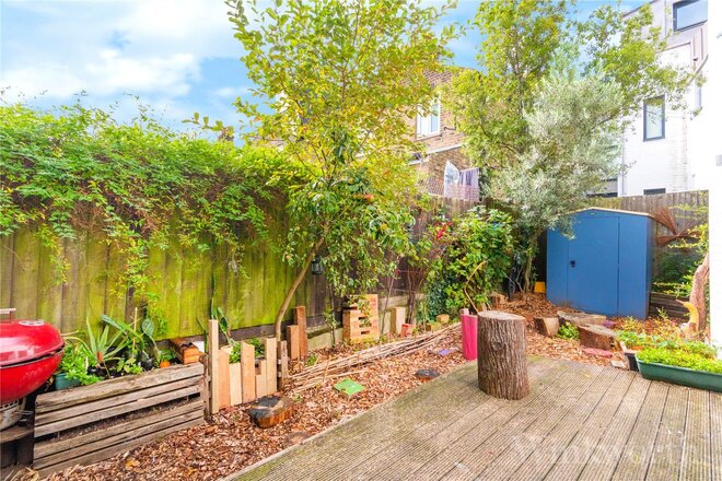 Sinclair Place, London, SE4