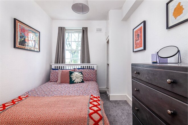 Wavell House, London, N6