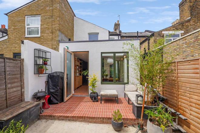 Stanbury Road, London, SE15