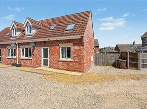 Clere Close, Norwich, NR18