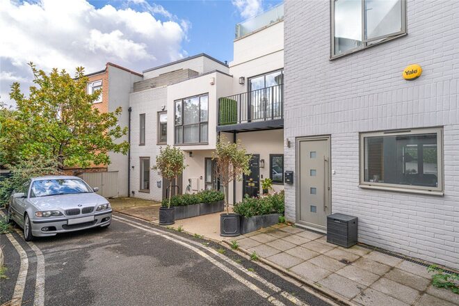 Rose Joan Mews, London, NW6