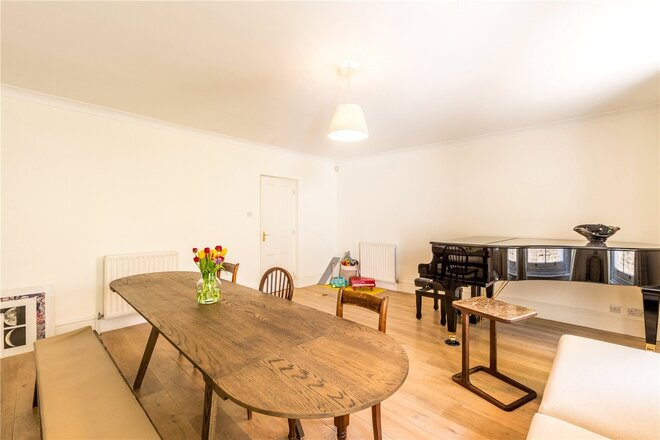 Camberwell Grove, London, SE5