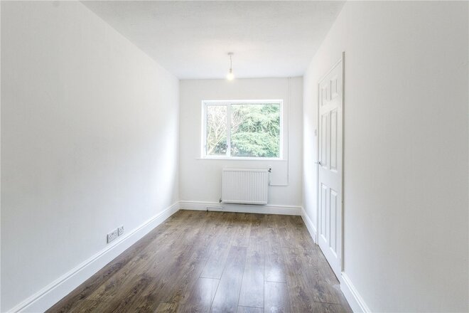 Little Horton House Drive, Northampton, NN7