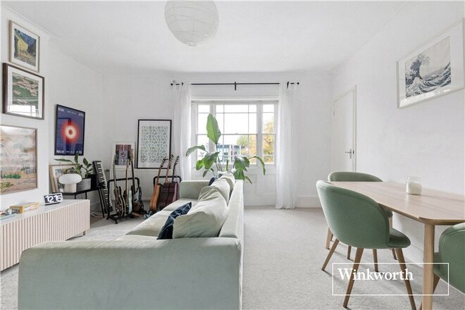 Clapham Road, UK, SW9