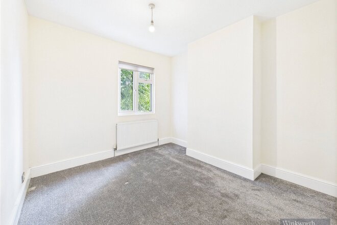 Villiers Road, Kingston upon Thames, KT1