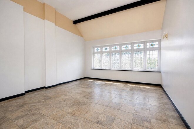 Croydon Lane, Surrey, SM7