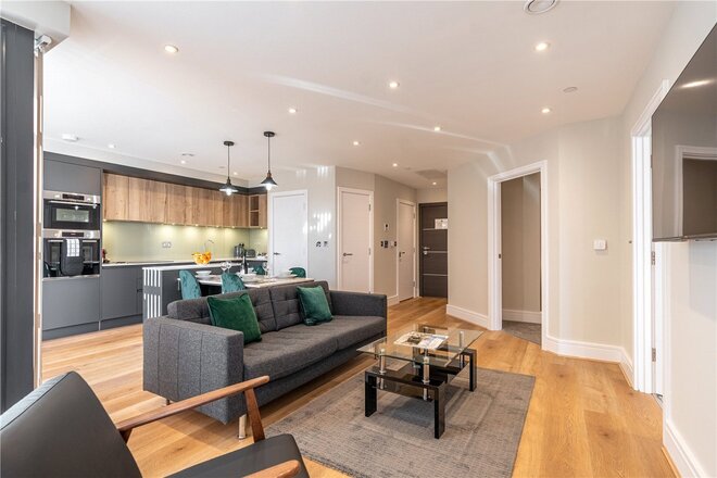 Bond House, Reading, RG1