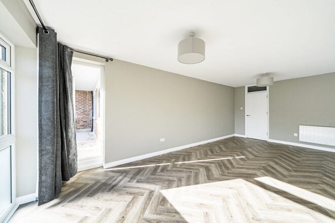 Foxgrove Road, Beckenham, BR3