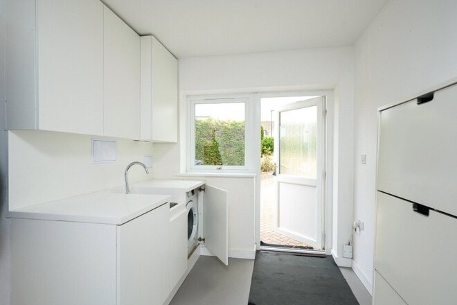 The Linleys, Somerset, BA1