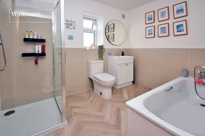 Newbury Gardens, Surrey, KT19