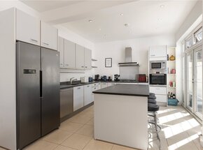 Rayners Road, London, SW15