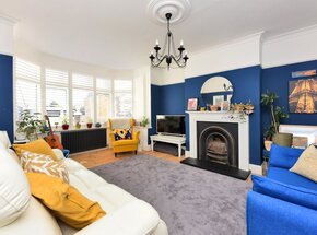 Colborne Way, Worcester Park, KT4